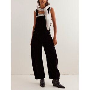 FREE PEOPLE Good Luck Barrel Leg Corduroy Overalls Black L Large Cord Jumpsuit